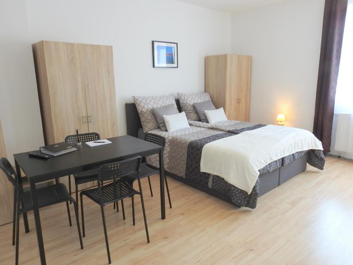 Apartments City Stadion Linz Luaran gambar