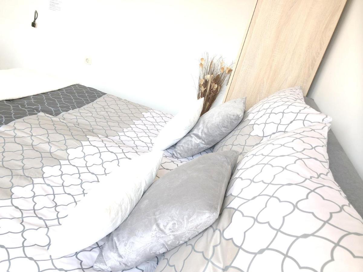 Apartments City Stadion Linz Luaran gambar